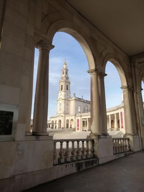 Lisbon to Fátima, Nazaré, and Óbidos, Full-Day Private Tour - Key highlights worth planning around