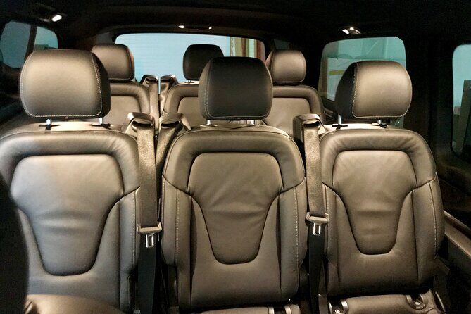 Lisbon to Porto Private Transfer with Optional Stops - From Lisbon pickup to Porto arrival: what you gain
