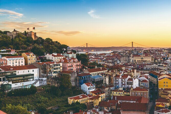 Lisbon to Porto Private Transfer with Optional Stops - Who this private transfer fits best