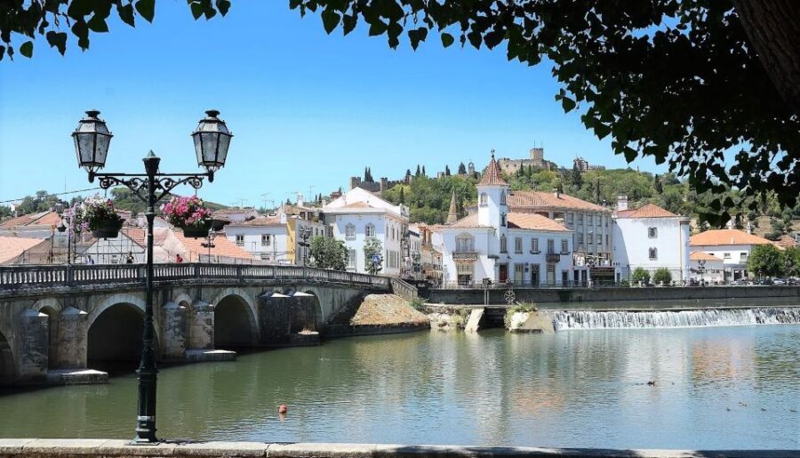 Lisbon: Tomar and Almourol Knights Templar Tour - Convent of Christ: the big wow stop in Tomar