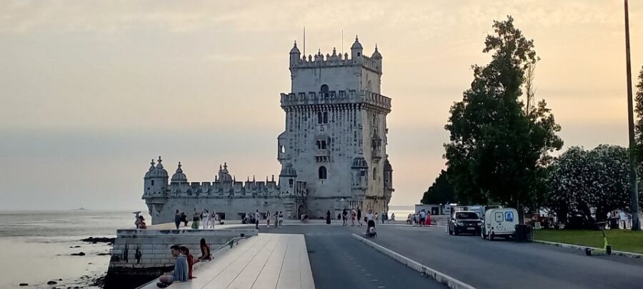 Lisbon Tour: Private and Customized - Full and Half day Tour - Timing, comfort stops, and avoiding the 3pm restaurant problem