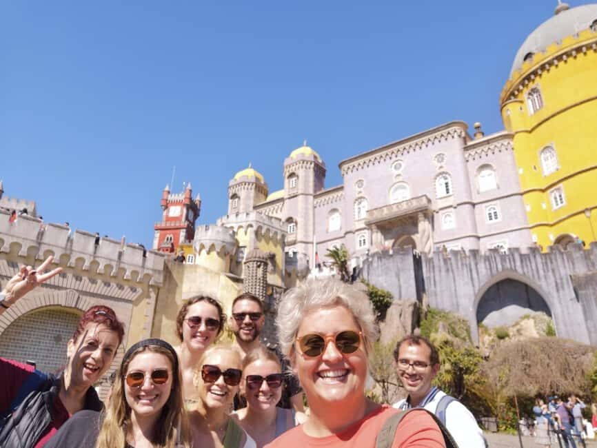 Lisbon: Tour to Pena Palace, Sintra, Cabo da Roca, Cascais - A fairytale day trip that stays practical