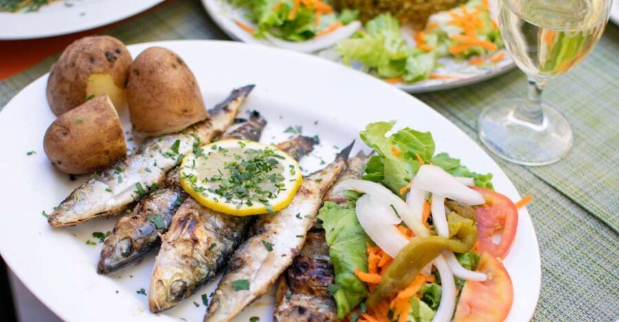Lisbon Traditional Portuguese Food and Sightseeing Tour - Four Hours of Portuguese Food Tasting That Actually Adds Up