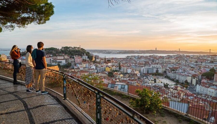 Lisbon Tuktuk Old-town Sightseeing Tour - Key Things I’d Watch For on This Tour