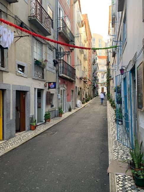 Lisbon TukTuk Tour - Smooth & Fun - Best Instagram Spots - Price and Value: Is $56 a Good Deal for This Lisbon Overview?