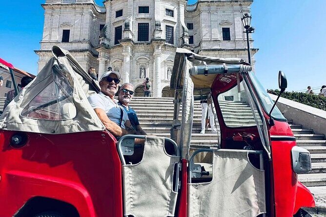 Lisbon Tuktuk Tour With Pickup - Alfama itself plus the Pantheon dome: what you actually learn on this stretch