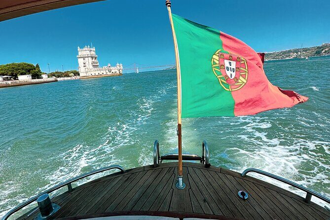 Lisbon – Vinho Verde Wine Premium Boat Experience - The itinerary: what you’ll see from the water (and why it matters)