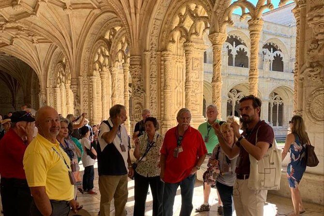 Lisbon walking tailored private tour (half day) - Pickup and drop-off that actually reduces stress
