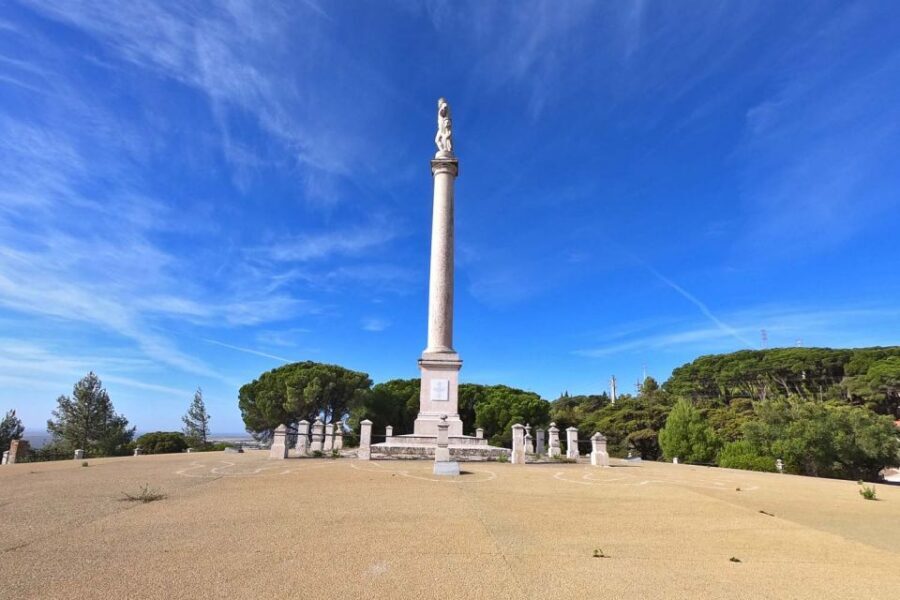 Lisbon: Wellington's Defensive Lines Tour - Zambujal Fort near the ocean: Peninsular War ideas you can actually picture