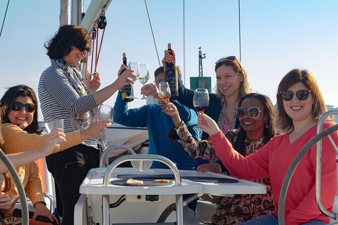 Lisbon: Wine Tasting with Sommelier on a Private Sailboat - Timing, weather, and comfort choices that affect your experience