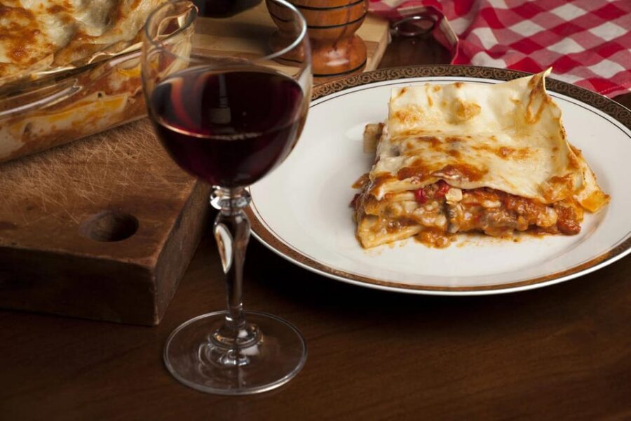 Lisbon Wine Tasting - Your hour: tasting 3 Portuguese wine styles, step-by-step