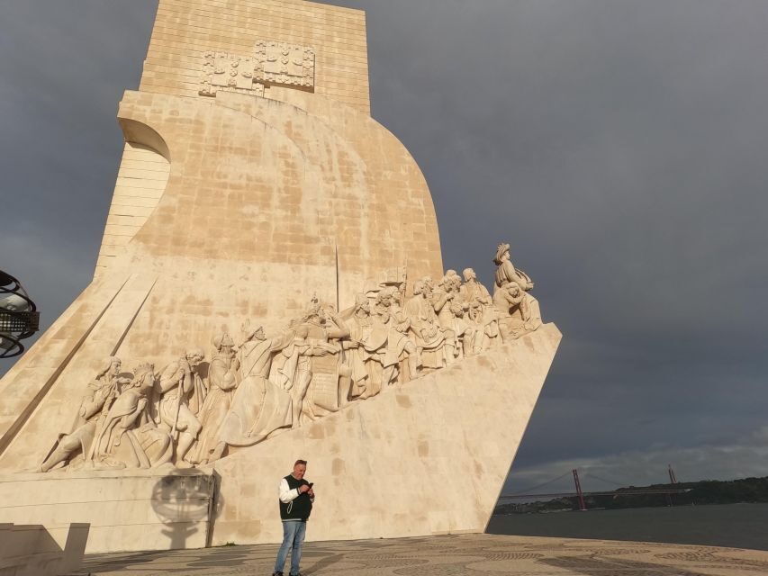 Lisbon:Private guided historical sightseeing Tour by TUK-TUK - Should you book this Lisbon tuk-tuk historical tour?