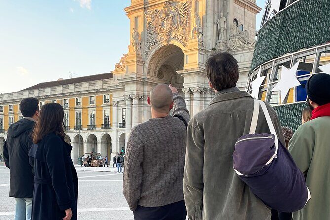 Lisbon's authentic Food and Wine tour with a Winemaker - The big taste session at A Muralha Vinhos e Tapas in Lisbon