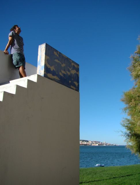 Lisbon’s South Side, River Tejo & 3-Hour Walking Tour - Price and value: what $23 buys you in Lisbon time