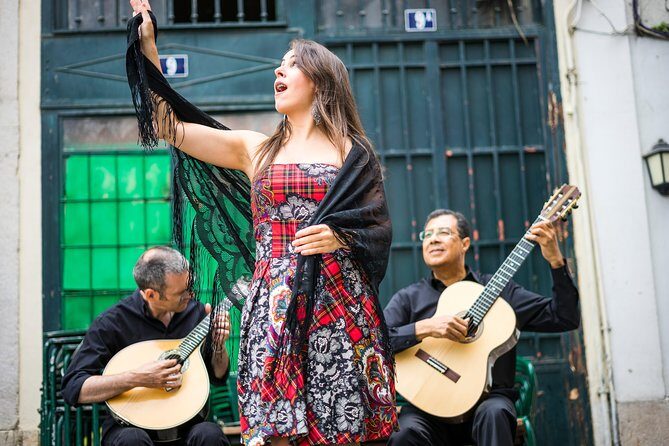 Live Fado Private Tour in Lisbon with Dinner - How I’d Approach Booking This Night