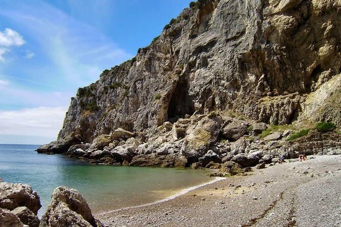 Mindful Coastal Hike in Arrabida – Secret Beach by the Atlantic - Who should book this mindful coastal hike?