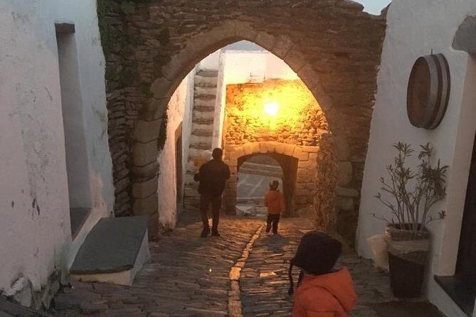 Monsaraz from Évora - Monsaraz on a hill: cobbled lanes, white walls, and Templar-era fortifications