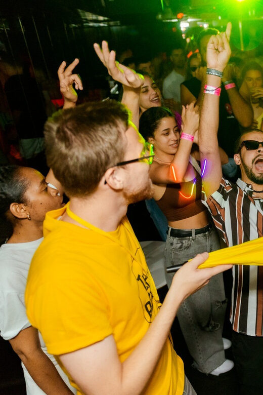 NYE Pub Crawl + VIP Club Entry - Key highlights