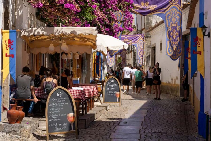 Óbidos: Flexible Walking Tour in Medieval Town - Old Market and the Quiet Return Through Narrow Alleys
