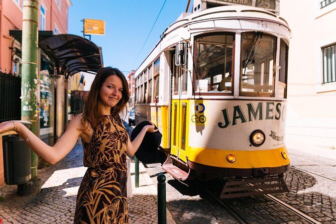 Off the Beaten Track in Lisbon: Lapa Private Tour - A local loop through Estrela, Campo de Ourique, Madragoa, and Lapa