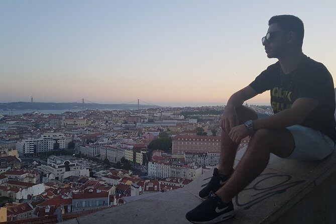 Old town Tuk Tuk Tour - Why an electric tuk-tuk is smart for Alfama