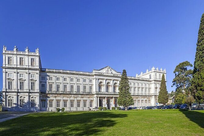Palaces of Portugal Private Tour - Who should book this private palaces tour