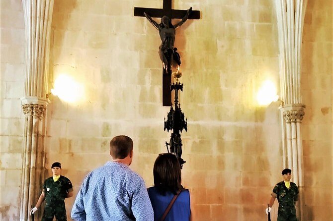 Peniche, Nazaré (big waves), Batalha monestary tour and Óbidos - Batalha Monastery: Portugal’s 14th-Century Story in 40 Minutes