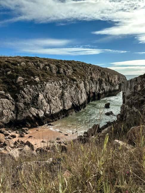 Peniche Private Walking Tour + Tasting | Trails & Nature - Secret Places on the Coast: Where the Caves Take Over