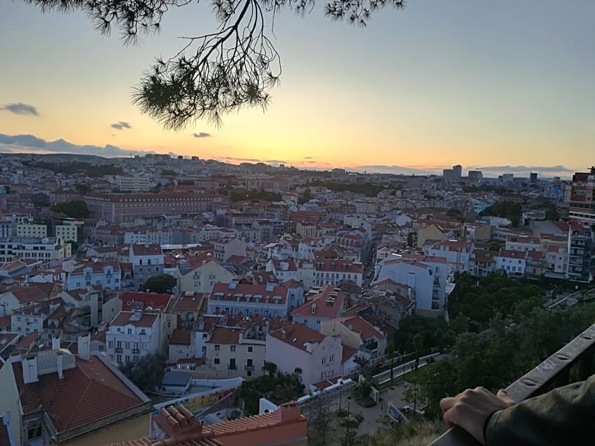 Porto / Lisbon Transfer with Nazaré & Óbidos - Price and value for a private group up to three