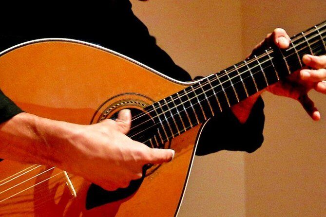 Portuguese Fado Live Music Show in Lisbon - Drink and Snacks: What the $46 Covers at the Venue