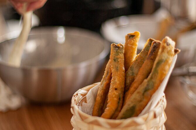Portuguese 'Petiscos' Cooking Class - Inside the kitchen: how the 3 hours usually feel