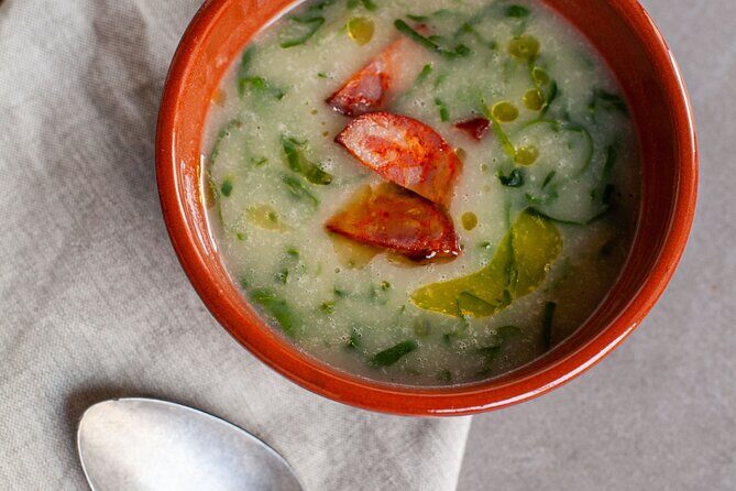 Portuguese 'Petiscos' Cooking Class - Drinks and coffee/tea: what’s included and why it helps