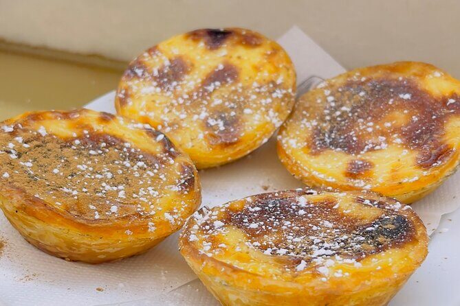 Private 6 or 10 Food Tasting and City Highlights Tour in Lisbon - Price and value in plain terms