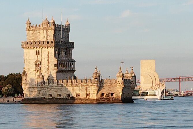 Private Belem tour with tram and the new Quake Museum - Meeting in Central Lisbon and Getting Oriented Fast
