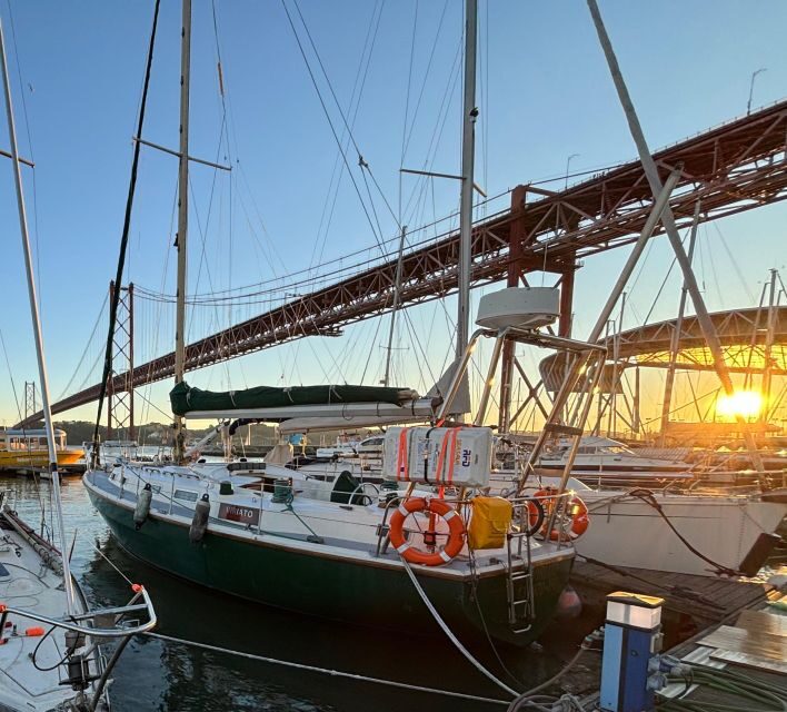 Private Boat Night Tour - Lisbon - What This Tour Includes (and What It Doesn’t)