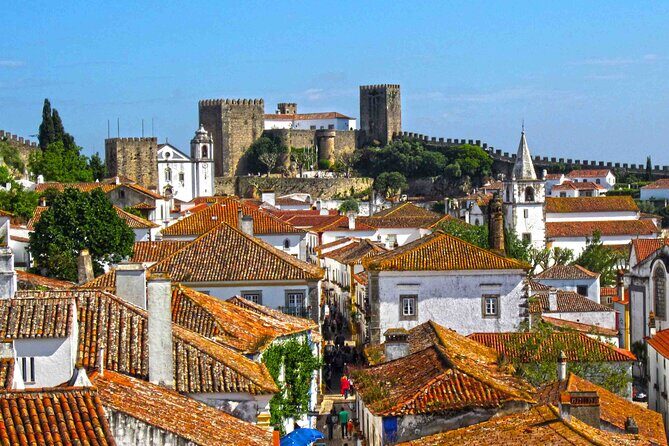 Private day tour Fatima and Obidos from Lisbon - Óbidos’ Walled Medieval Streets: Cobblestones, Churches, and Ginja in Chocolate
