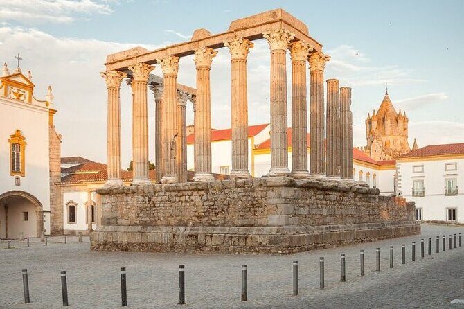 Private Évora Tour With Wine Experience and Wine Tasting - Best for: couples, wine lovers, and people who like a tight plan
