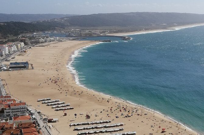 Private Experience Óbidos Nazaré and Fátima or Aveiro and Óbidos - Getting the Most From a 7–8 Hour Schedule