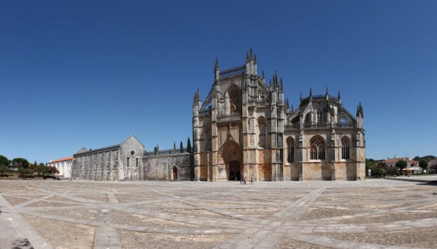 Private Fatima Full Day Tour from Lisbon - Price and value for a group of up to three
