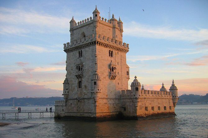 Private Full Day Tour in Lisbon - Castelo de São Jorge: medieval walls, royal layers, and a killer viewpoint