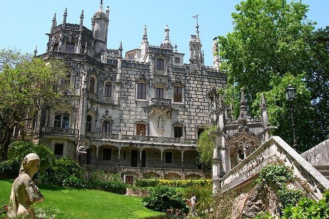 Private Full Day Tour Sintra - Cascais - The Day’s Rhythm: 8 Hours That Tries to Balance Icons and Breathing Room