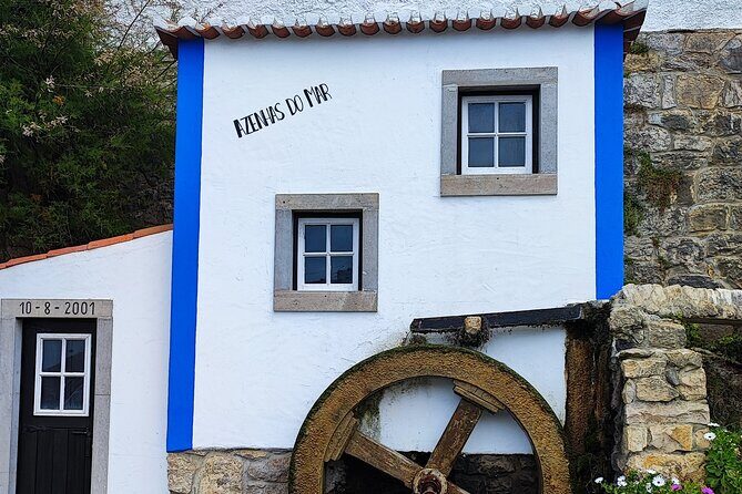 Private Full Day Tour Sintra - Cascais - Cabo da Roca: Short Ocean Drama at the Western Edge