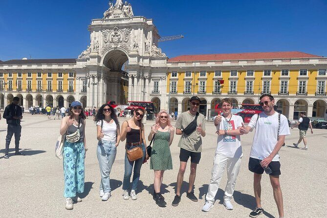 Private Guided Walking Tour in Lisbon - Palácio Belmonte: a calmer pause above the busy streets