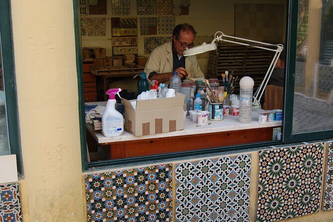 Private Half Day Arrabida Tour with Wine Tasting in Sesimbra - Azulejos de Azeitão tile making in 40 minutes