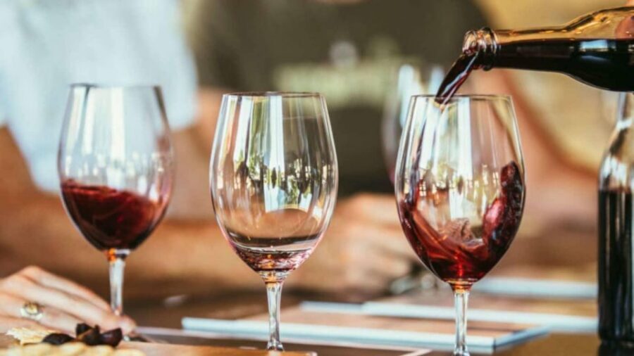 Private Lisbon Arrábida Wine Tour: Culture, Scenery & Wines - Tile studio visit: why this craft stop belongs on a wine day