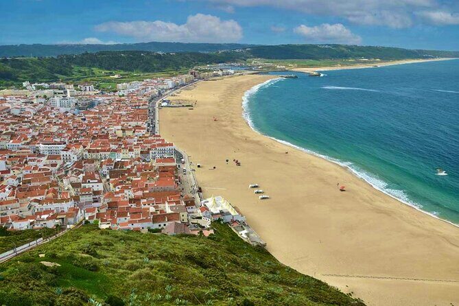 Private Lisbon to Fátima, Nazaré & Óbidos Tour – Spirit & Charm - Praia da Nazaré: Short Beach Time With Big-View Payoff