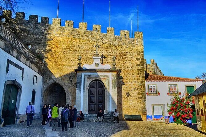 Private Lisbon to Fátima, Nazaré & Óbidos Tour – Spirit & Charm - Food, Drinks, and What’s Actually Included (So You Can Budget)