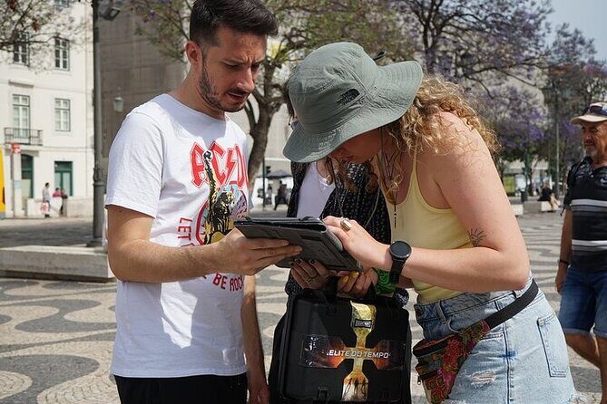 Private Outdoor Escape Game in Lisbon - Live game master support: help that does not ruin the fun