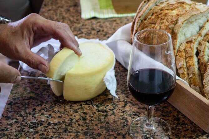 Private Portuguese Cooking Class in Lisbon with Paulo and Family - Vegetarian and allergy needs: tell them up front