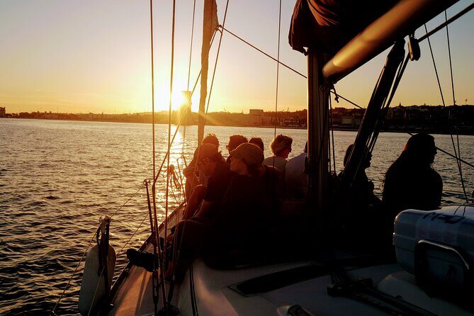 Private Relaxing Sunset Tour along the Tagus River - The sunset route: Torre de Belém, MAAT, and riverfront passes